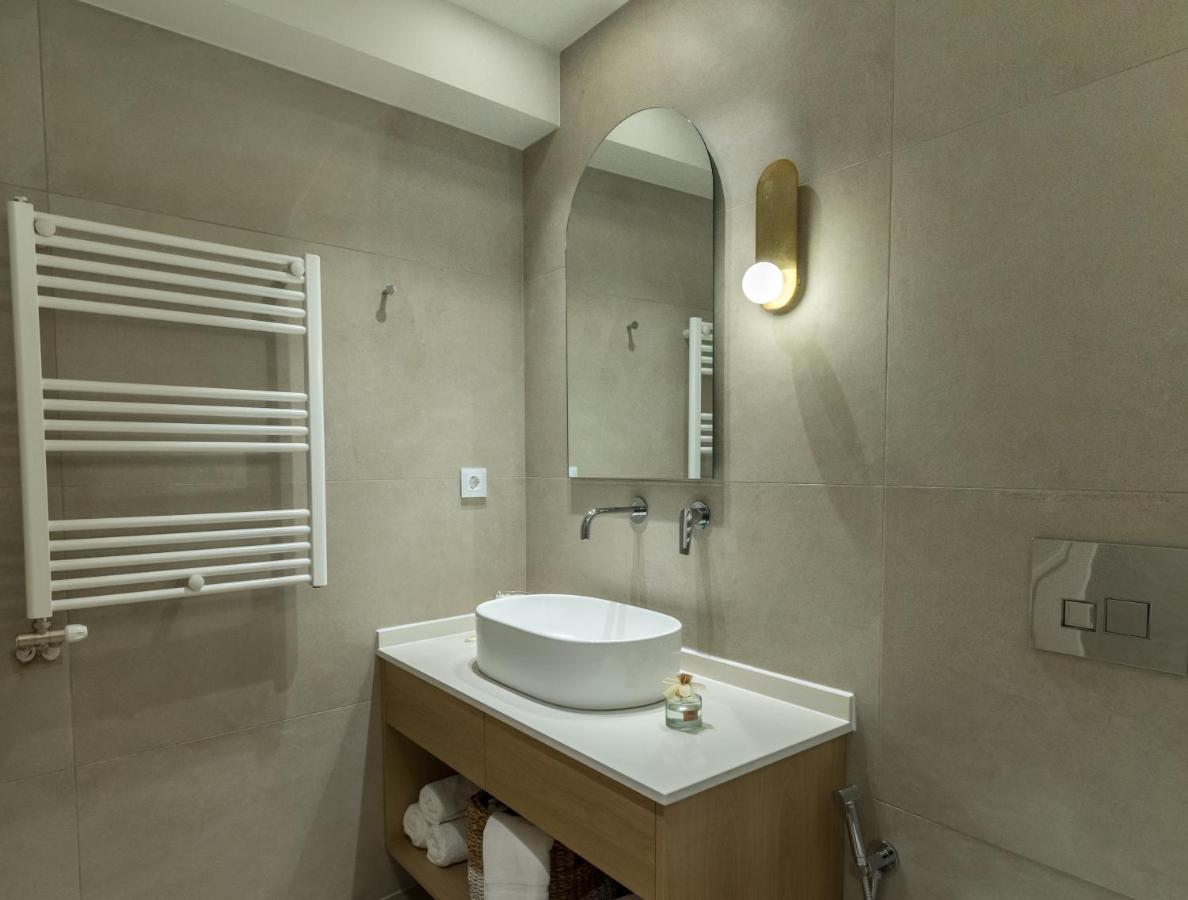 Imeros City Centre Apartment - Luxurious & Spacious! Heraklion  Bagian luar foto