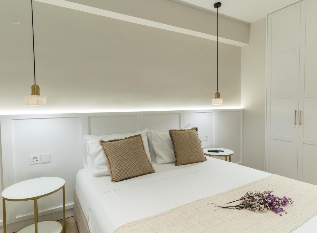Imeros City Centre Apartment - Luxurious & Spacious! Heraklion  Bagian luar foto