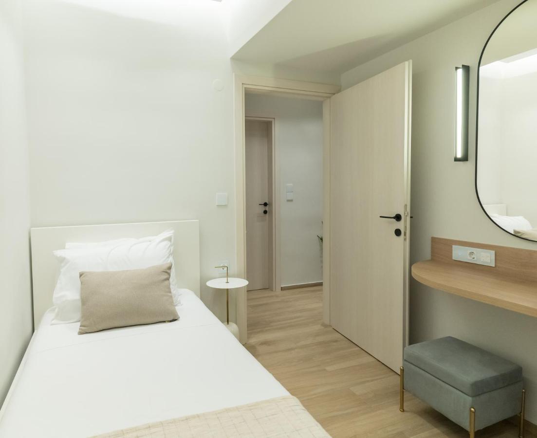 Imeros City Centre Apartment - Luxurious & Spacious! Heraklion  Bagian luar foto