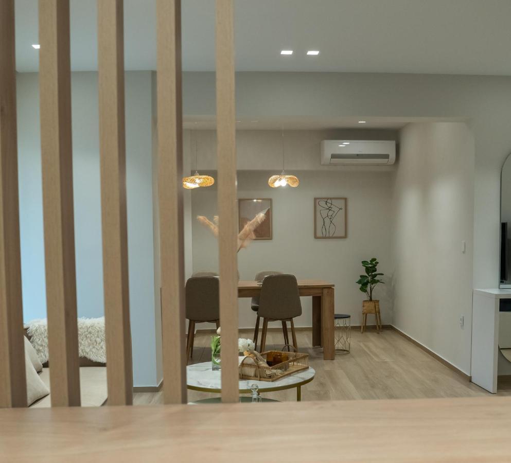 Imeros City Centre Apartment - Luxurious & Spacious! Heraklion  Bagian luar foto