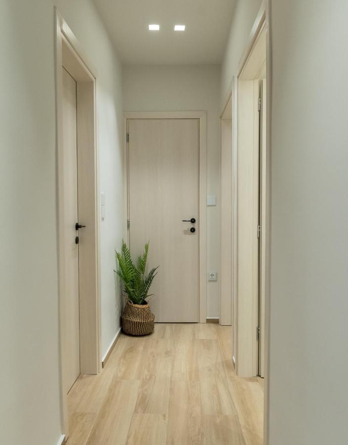 Imeros City Centre Apartment - Luxurious & Spacious! Heraklion  Bagian luar foto