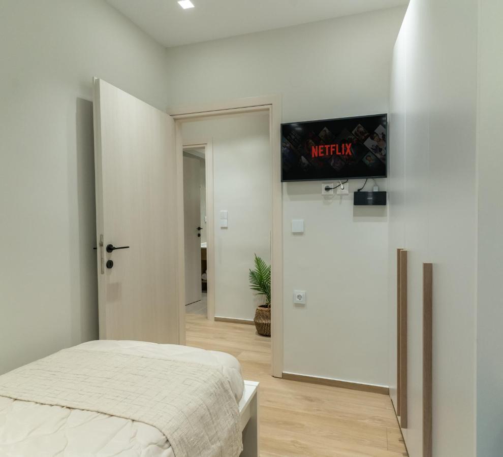 Imeros City Centre Apartment - Luxurious & Spacious! Heraklion  Bagian luar foto